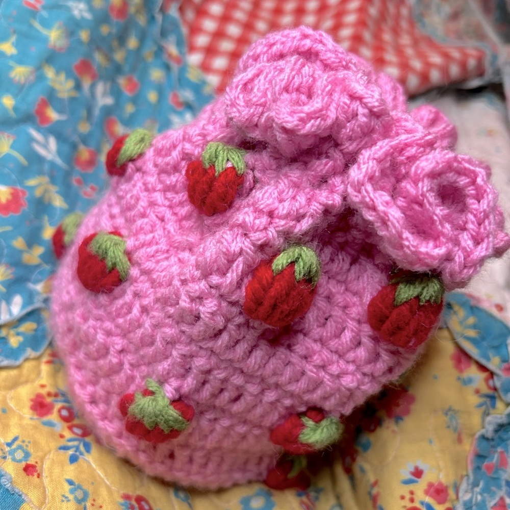 Strawberry Drawstring Pouch - Picture 3 of 6